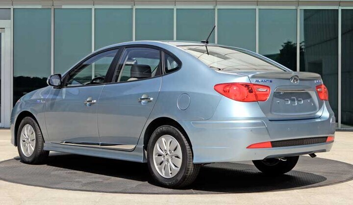 Hyundai Elantra LPi Hybrid