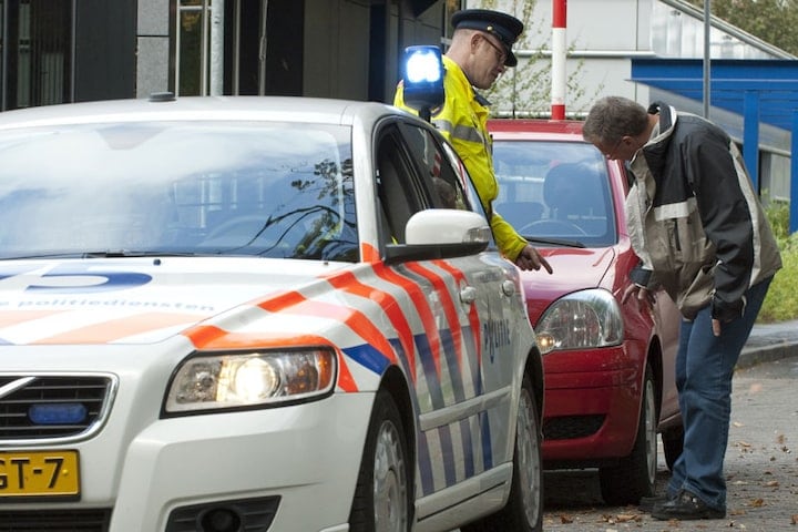 Politie controleert op licht