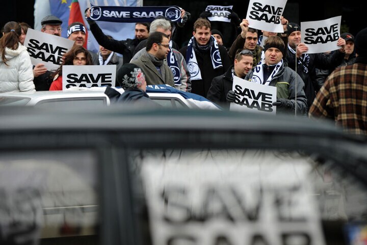 Saab Support Convoy in Bulgarije | Foto: ANP/EPA