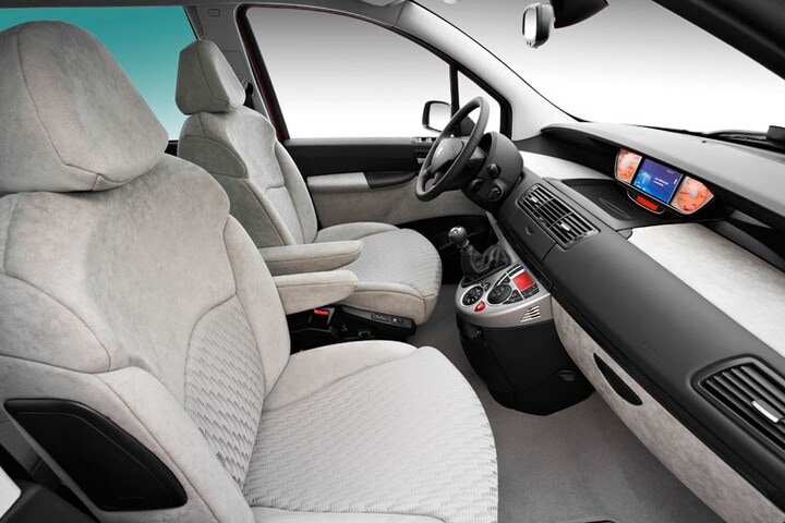 peugeot 807