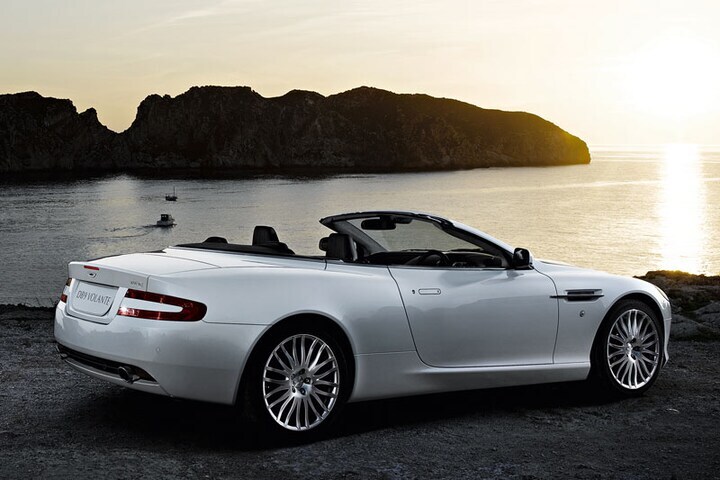 Aston Martin DB9 Volante