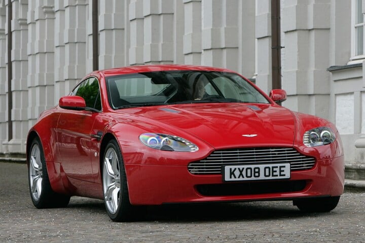Aston Martin V8 Vantage