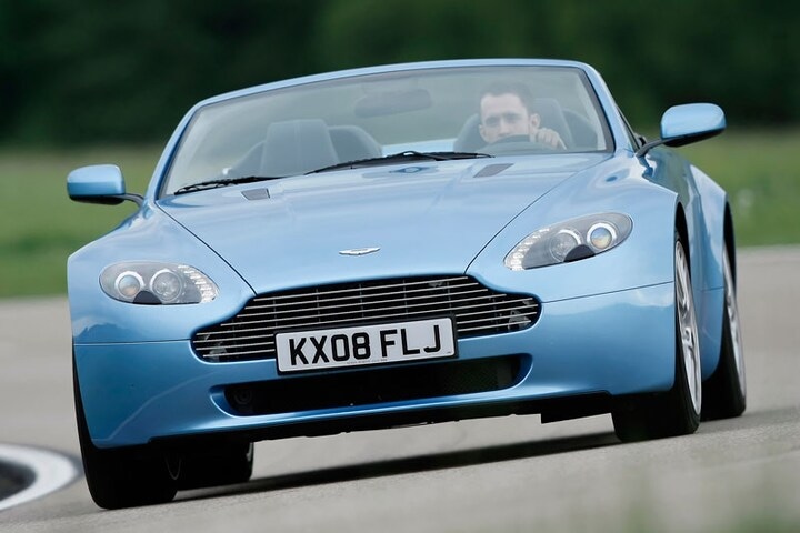 Aston Martin V8 Vantage Roadster