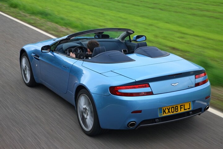 Aston Martin V8 Vantage Roadster