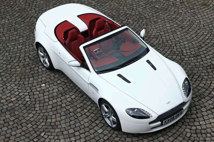 Aston Martin V8 Vantage Roadster