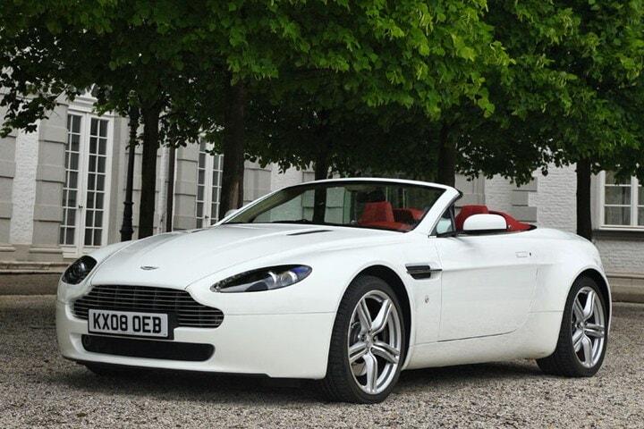 Aston Martin V8 Vantage Roadster