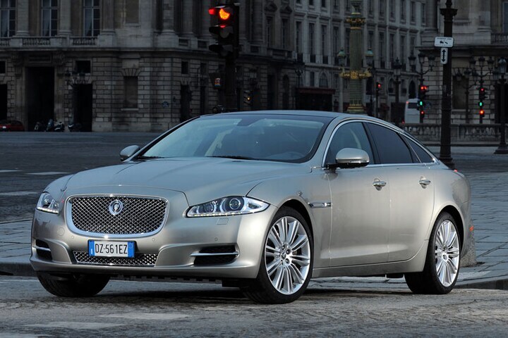 Jaguar XJ