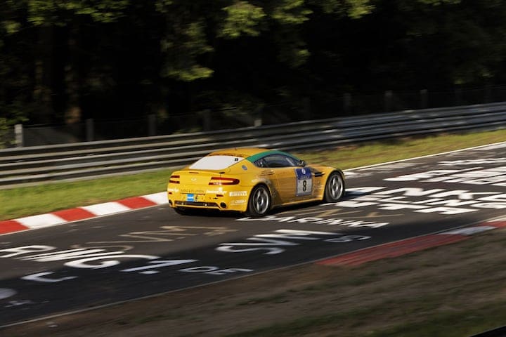 Aston Martin GT4 op de Nordschleife
