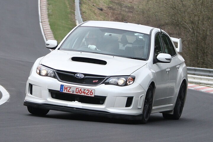 Subaru WRX STI Sedan op Nordschleife