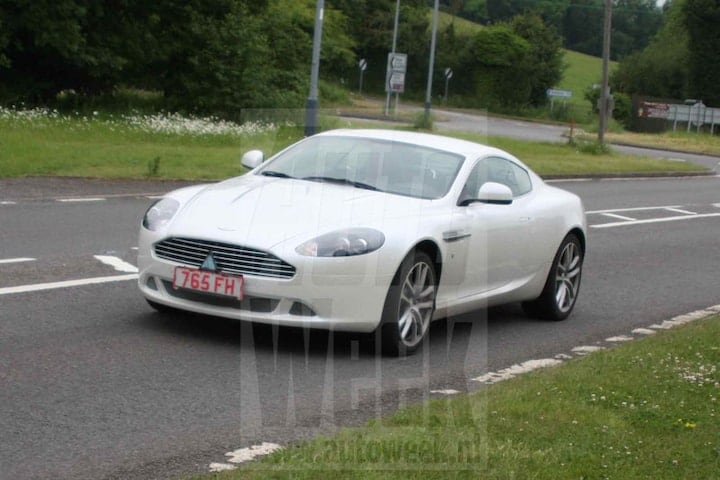 Aston Martin DB9