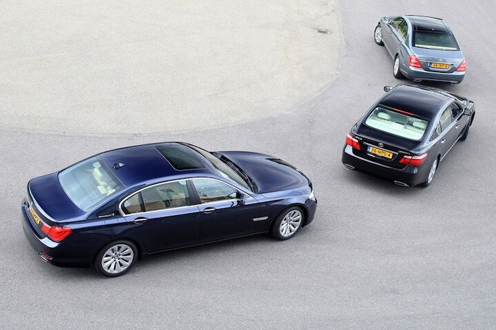 BMW ActiveHybrid 7 L  Mercedes-Benz S400 Hybrid 
