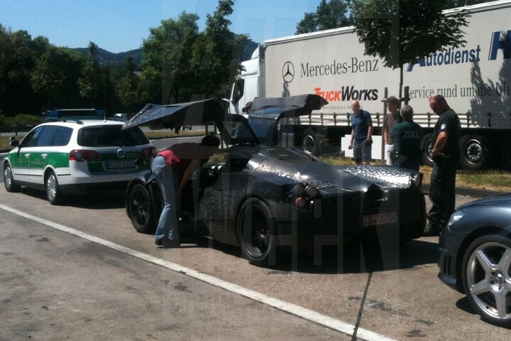 Pagani C9 aan de kant gezet door Duitse douane