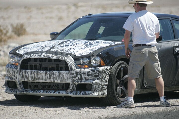 Dodge Charger SRT8