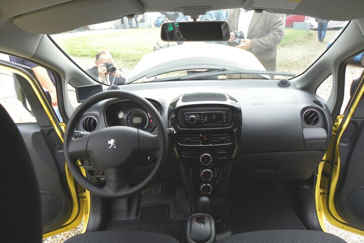 Peugeot Ion