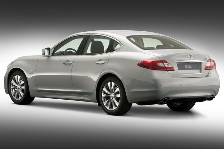Infiniti M35 Hybrid