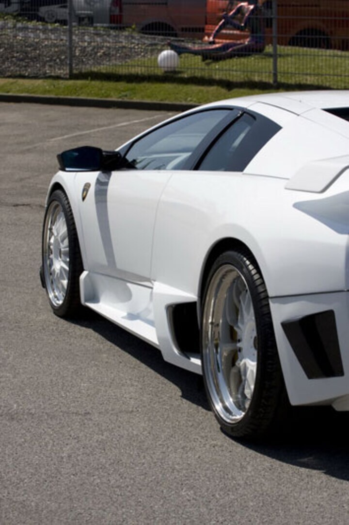 Lamborghini Bat van JB Car Design