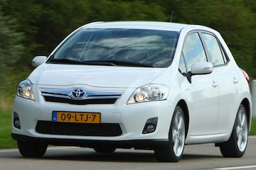 Toyota Auris 1.8 Full Hybrid Executive