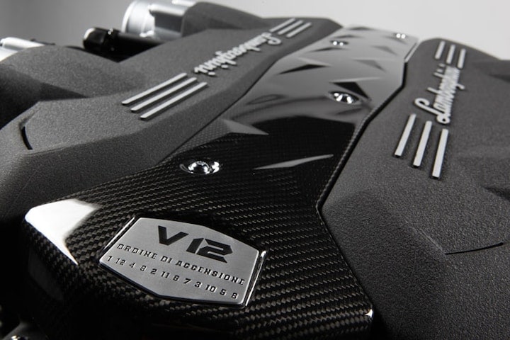 Lamborghini V12 