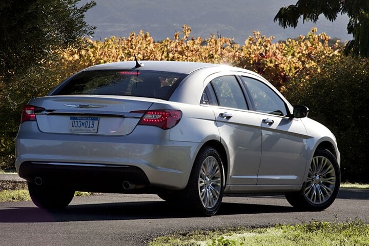 Chrysler 200
