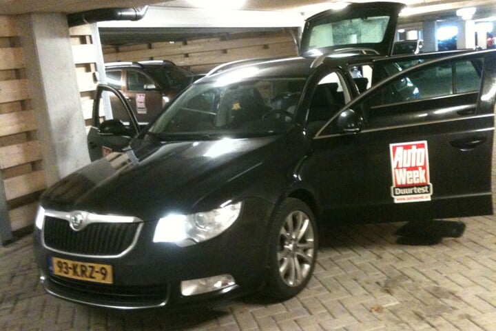 Skoda Superb Combi