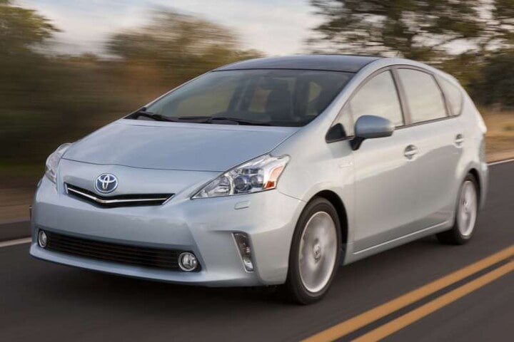 Toyota Prius V