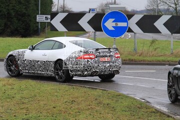 Jaguar XKR 2012