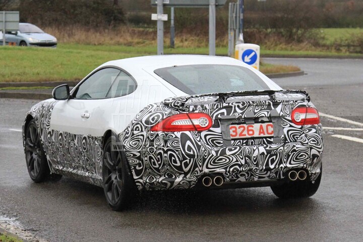 Jaguar XKR 2012