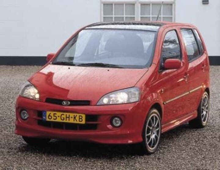 Daihatsu Young RV