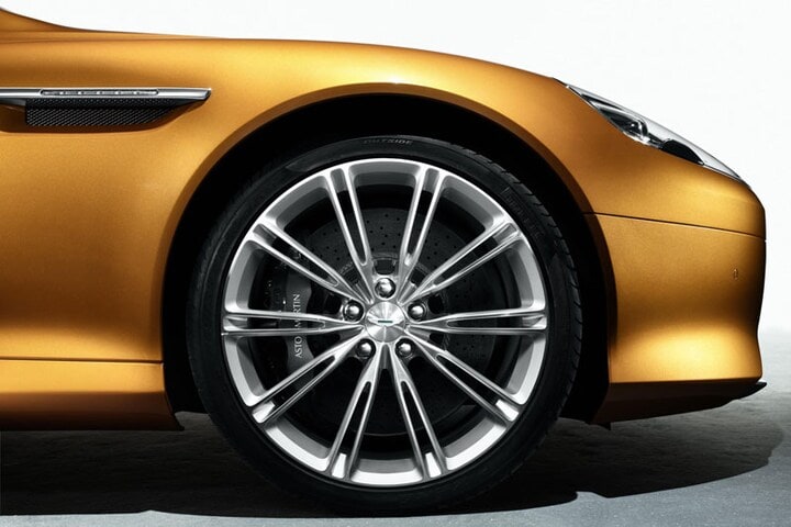 Aston Martin Virage
