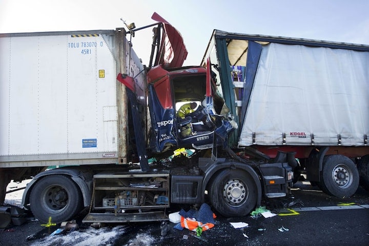 Aanrijding vrachtwagen