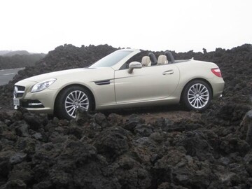 Mercedes-Benz SLK intro