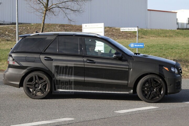 Mercedes ML 63 AMG