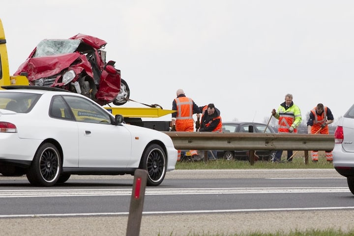 Ongeluk op de A1, maart 2011| Foto: ANP