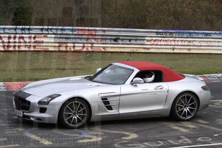 Mercedes-Benz SLS AMG Roadster