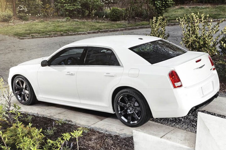 Chrysler 300 SRT8