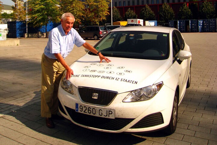 Gerhard Plattner rijdt Seat
