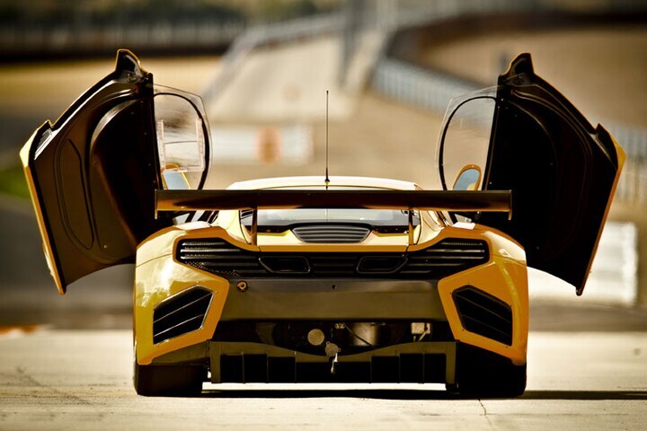 McLaren MP4-12C GT3