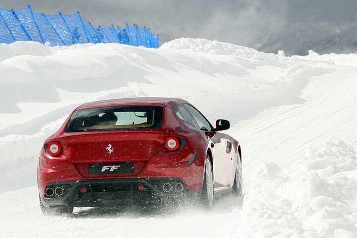 Ferrari FF in de Dolemieten