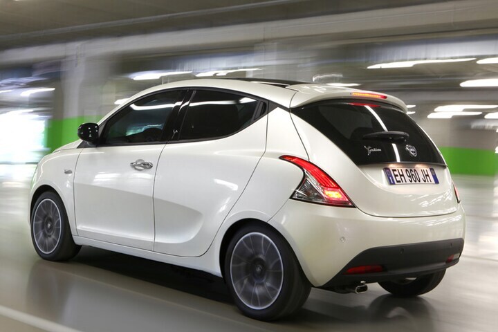 Lancia Ypsilon