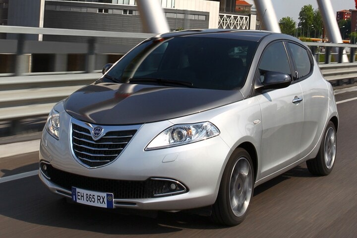 Lancia Ypsilon