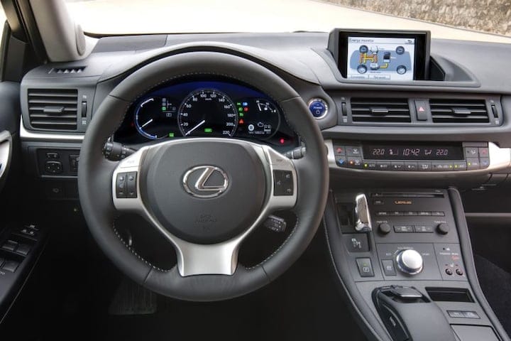 Lexus CT-200h