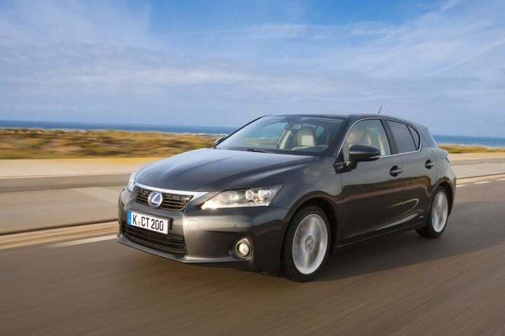 Lexus CT-200h