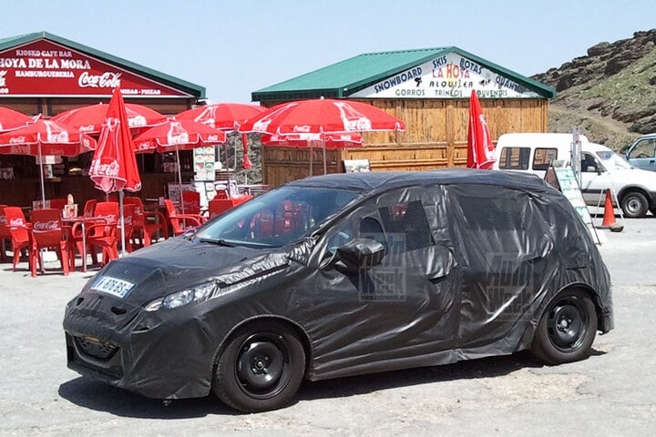 Peugeot 208