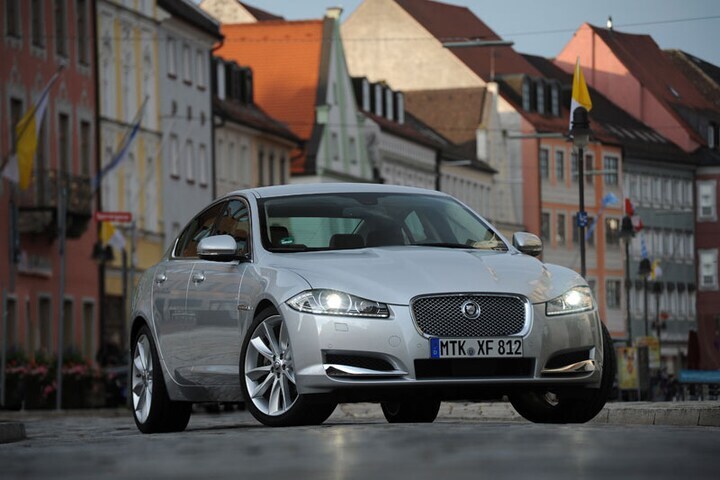Jaguar XF