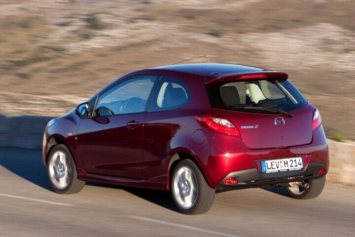 Mazda 2