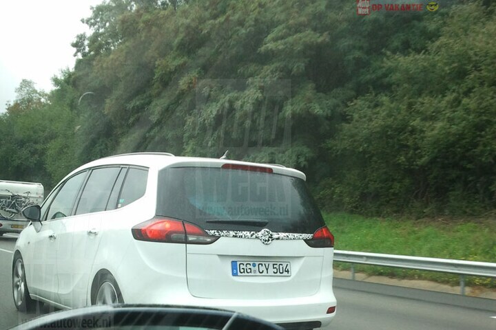 Opel Zafira Tourer (foto: Abdelaziz Chenti)