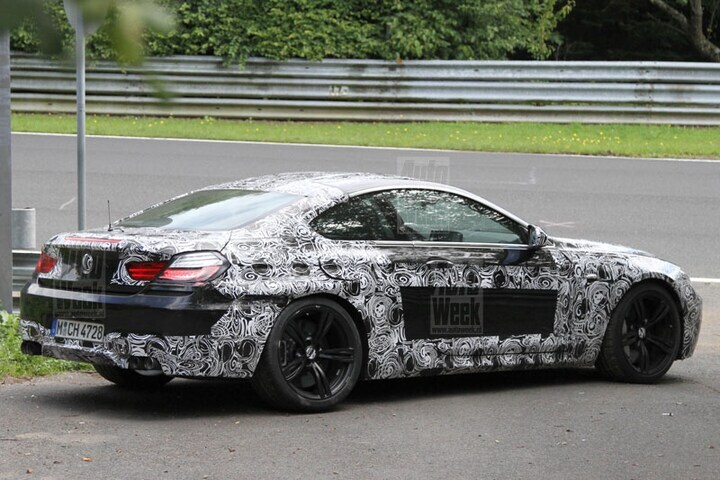 BMW M6 crash