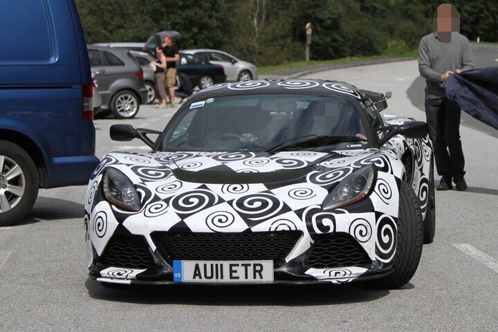 Lotus Exige V6 spyshots