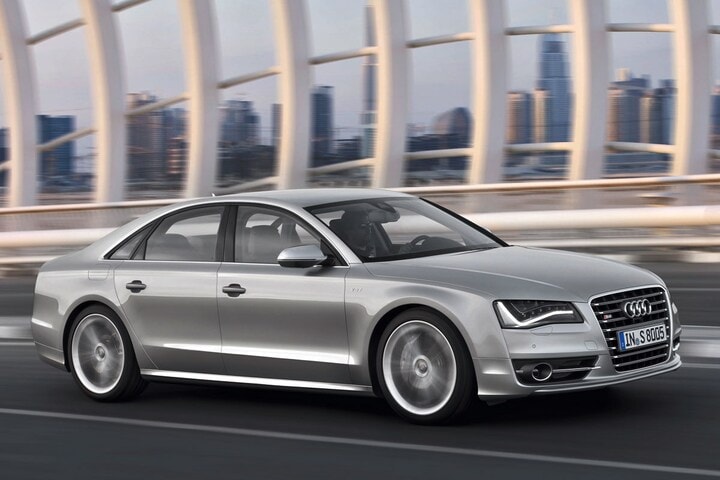 Audi S8