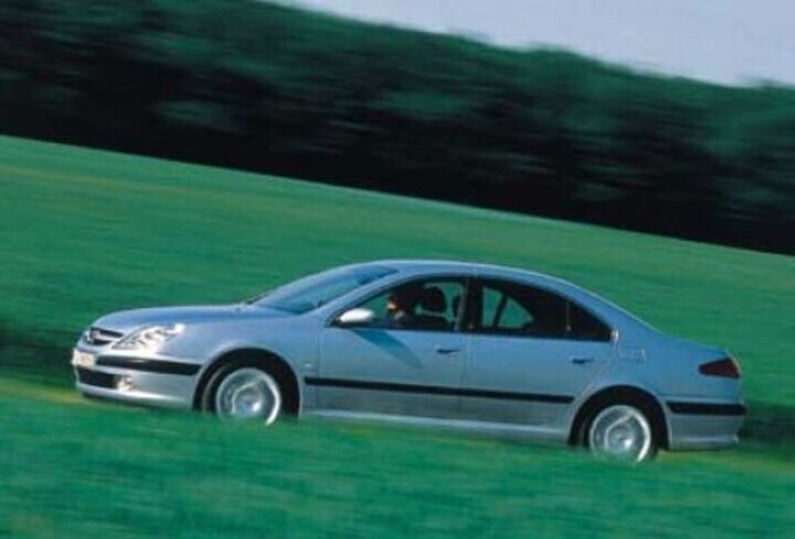 Peugeot 607